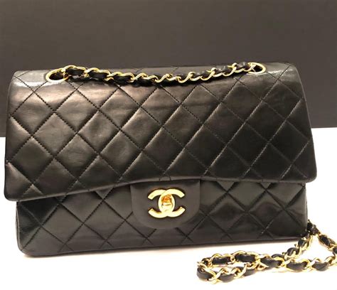 chanel 1.55 bag size|chanel vintage 2.55 bag price.